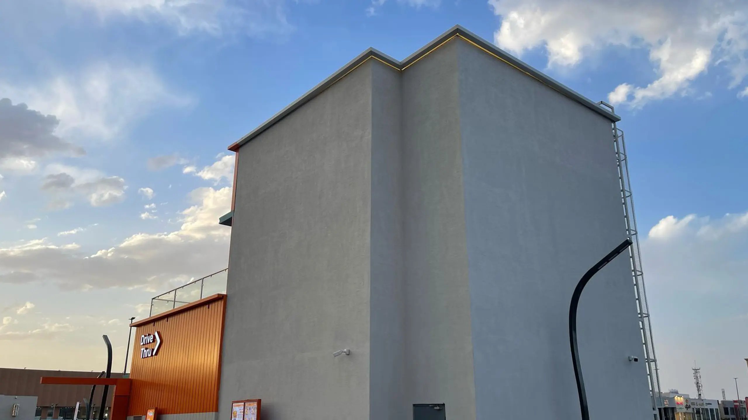 alsarh-alakheer-for-contracting-projects-popeyes-hail-branch